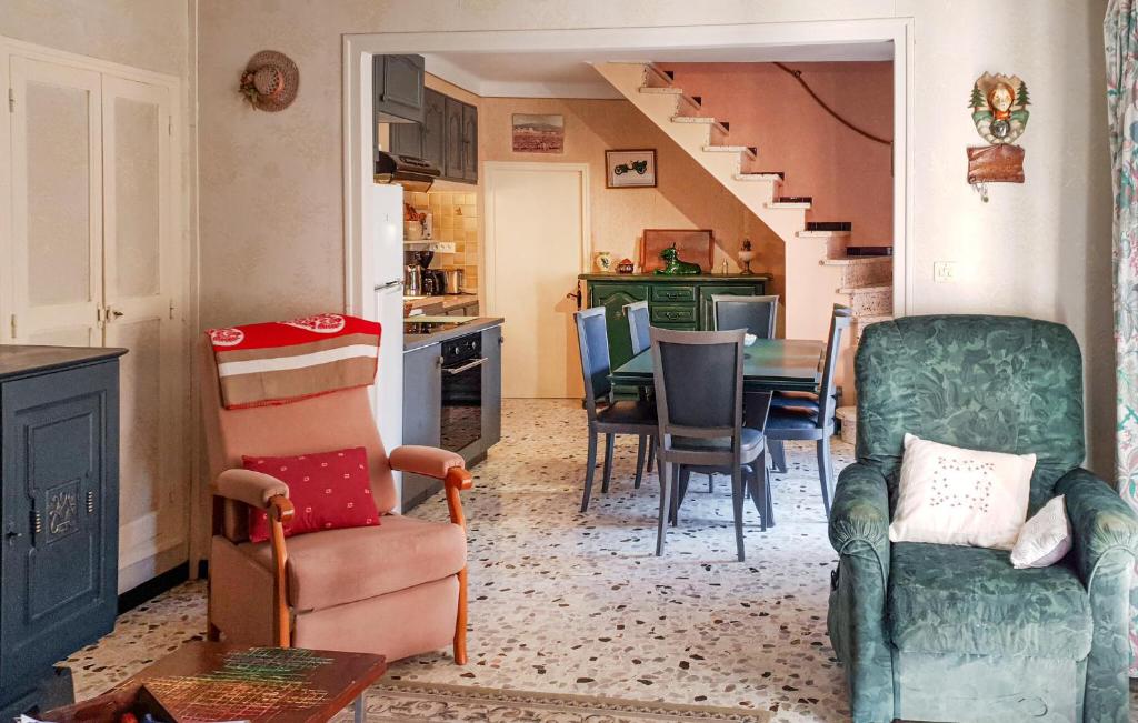 4 Bedroom Stunning Home In Bédoin - 3