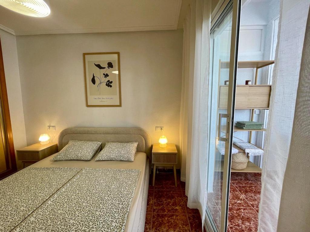Modern apartment in Torrevieja - 4