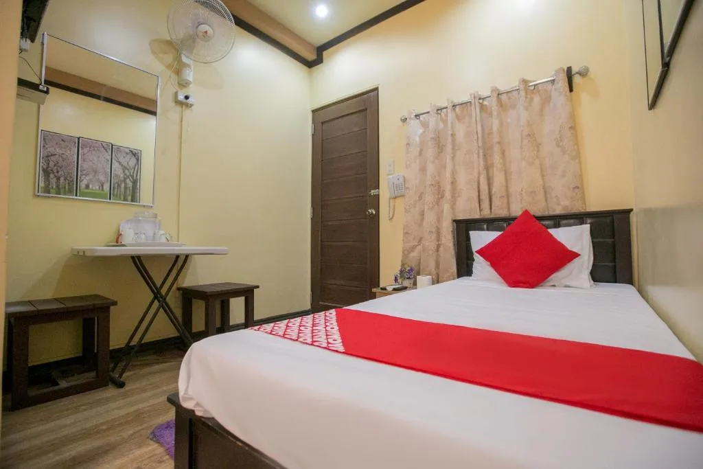 Rjat Guesthouse, hotel v destinaci Biñan
