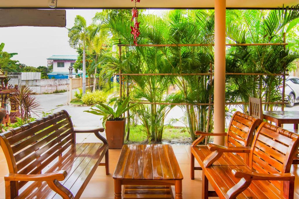 Lobby, OYO 607 Nawang Resort in Hua Hin / Cha-am