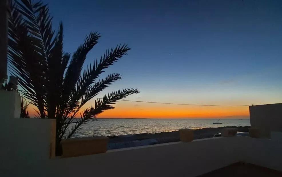 Charming waterfront studio, Sidi el Moujahed