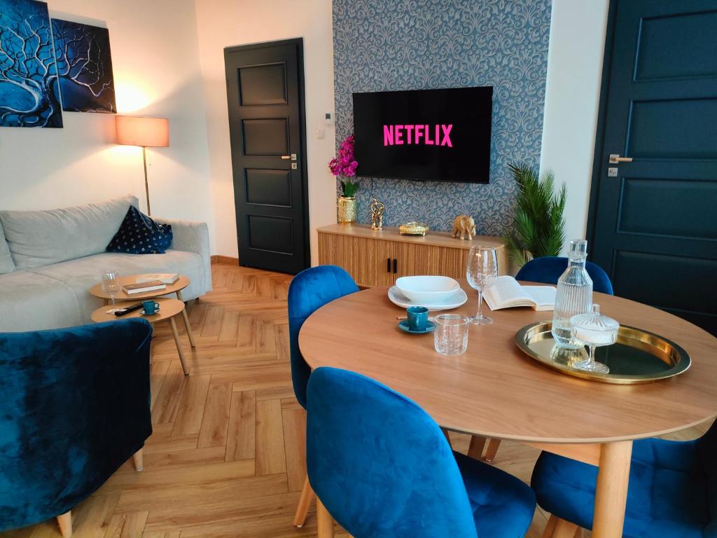 Nowe - PERŁA ŚRÓDMIEŚCIA & Free Parking 48m2, Čenstochová