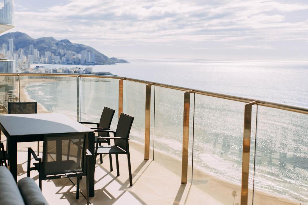 Sunset Cliffs - Vida de Luxury, Benidorm