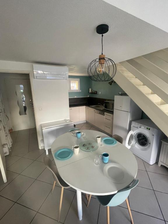 Maisonnette cosy piscine parking - 2