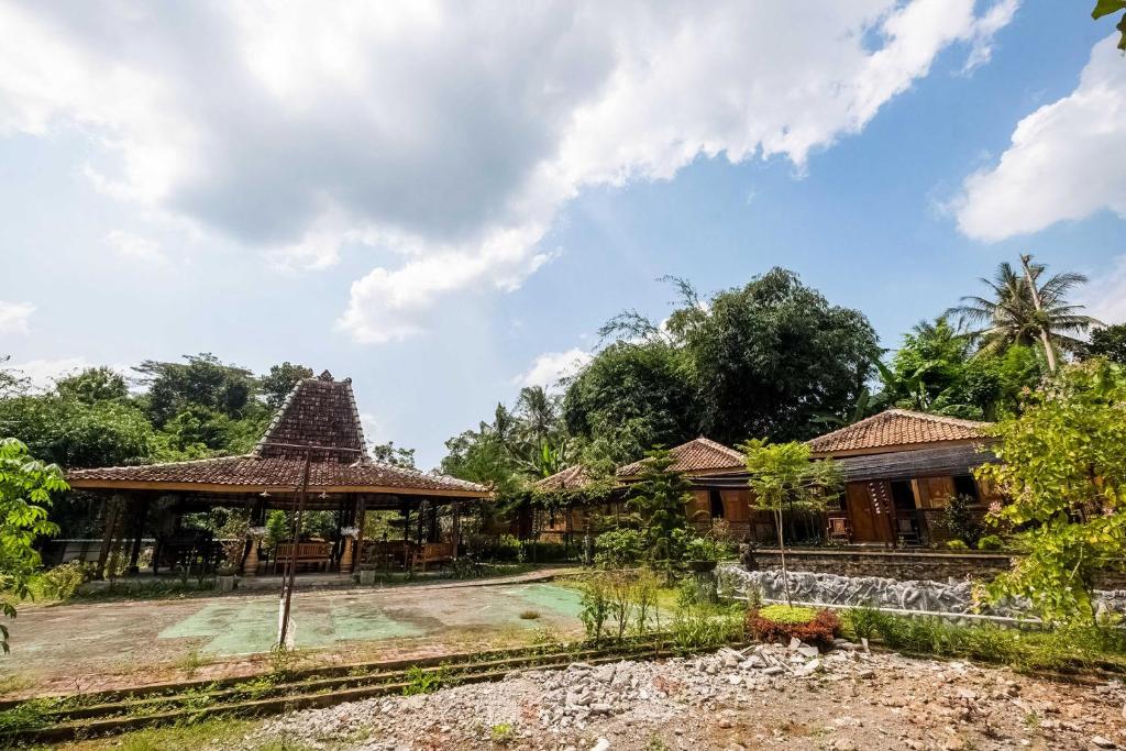 Hotel O Pondok Inspirasi Minggir エントランス