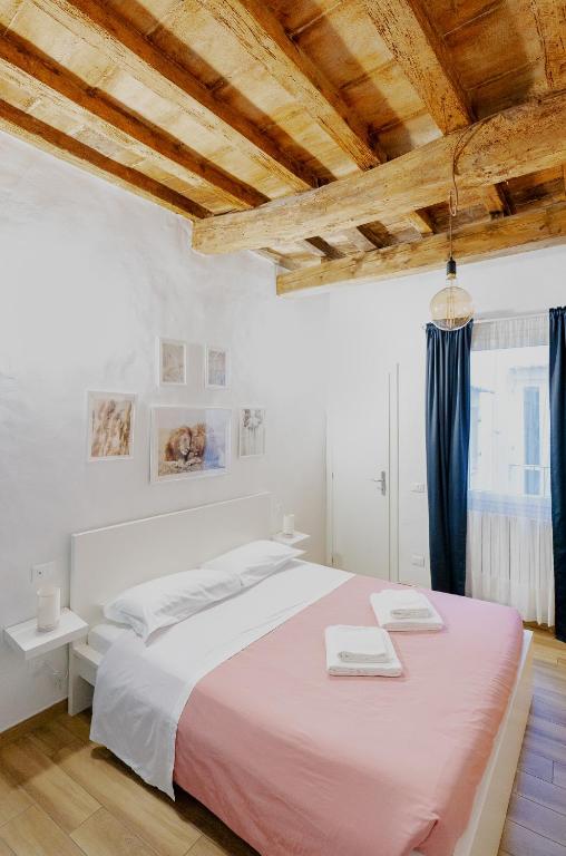 Florence David's Guesthouse Steps from Accademia Gallery - 3