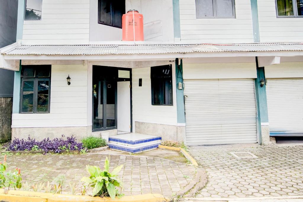 フロント・ロビー