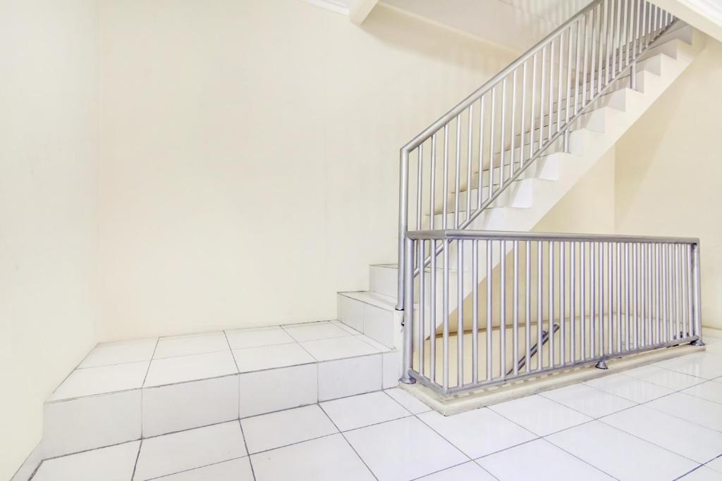 フロント・ロビー