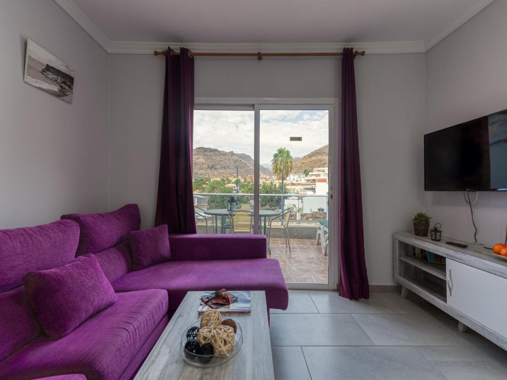 Beachfront Apartment in Playa de Mogán, Mogán