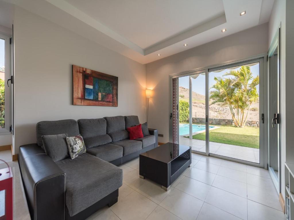 Villa in Maspalomas with Heated Pool & Golf Views - 2