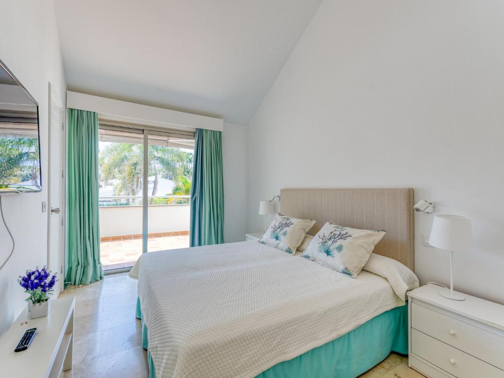 Holiday Home in Spain near the Beach & Marina - 3