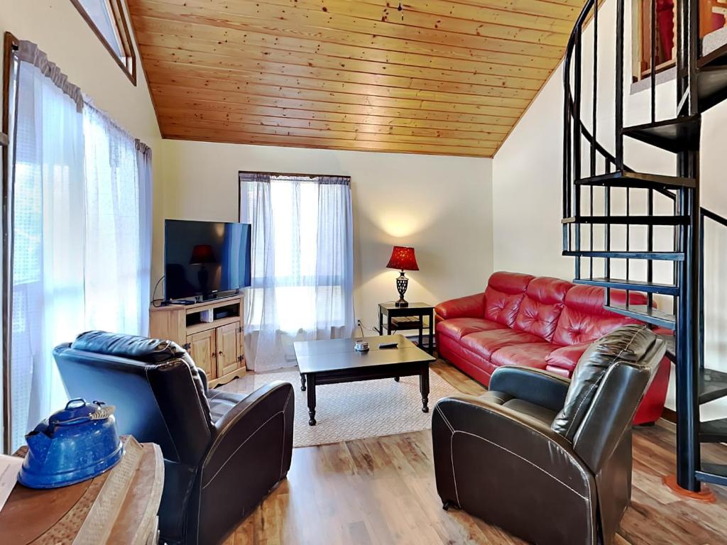 Fawn View Cabin, McHenry