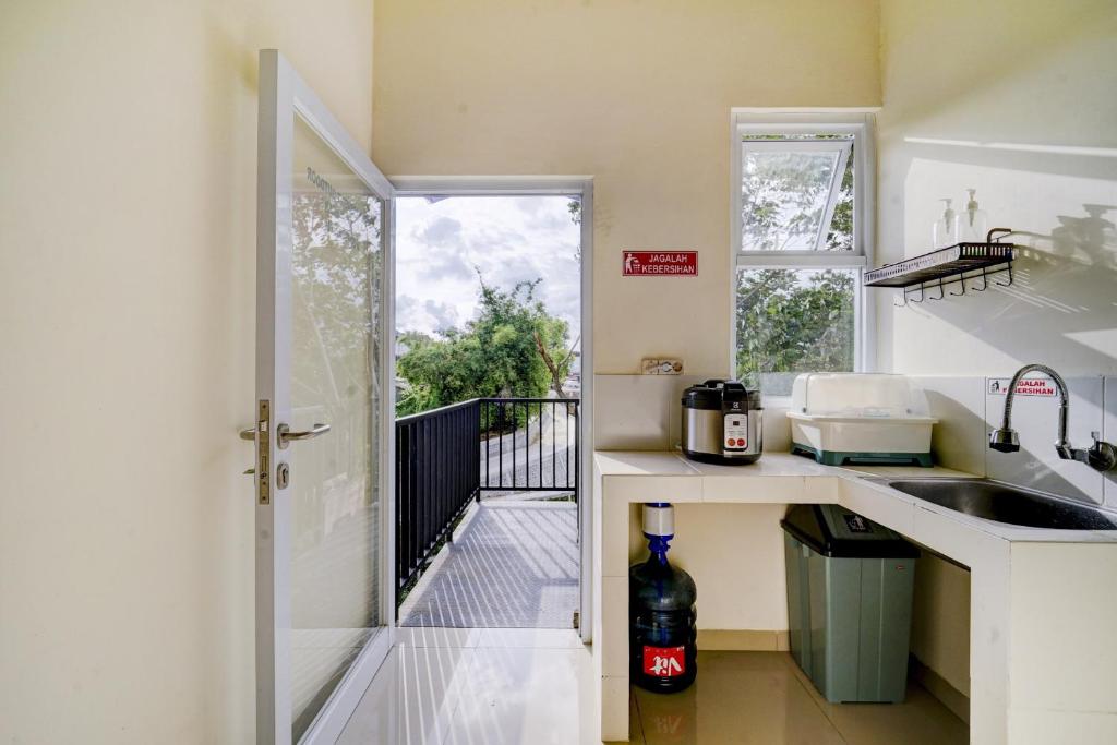 Lobby, Hotel O River inn Malioboro in Yogyakarta