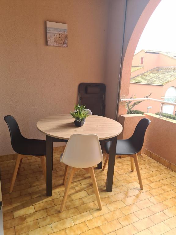 Les soleillades - Joli appartement avec piscine - 3