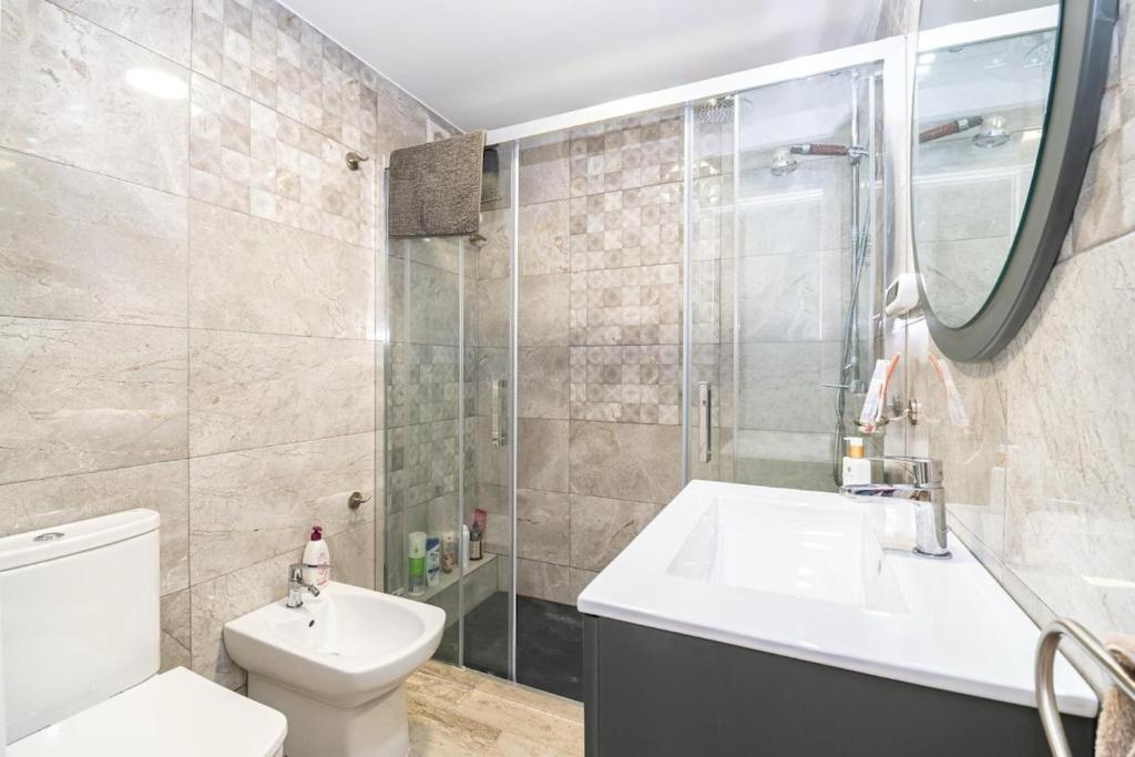 Increíble apartamento en la playa de Gandía SOLO FAMILIAS - 4