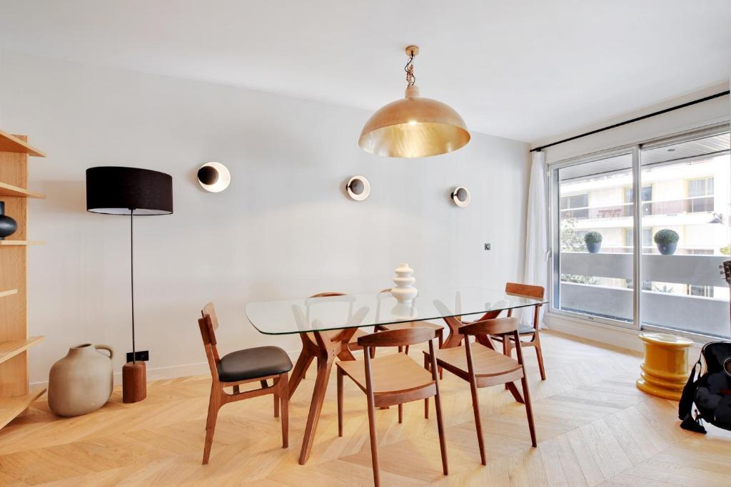 Magnifique appartement 140 m2 avec terrasse - bail mobilité - 2