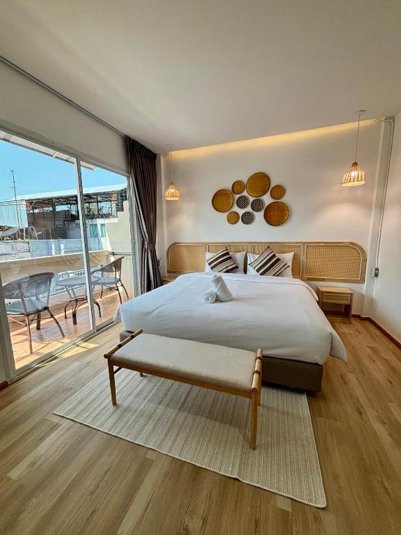 Charm Hostel at Pratumnak, Pattaya South