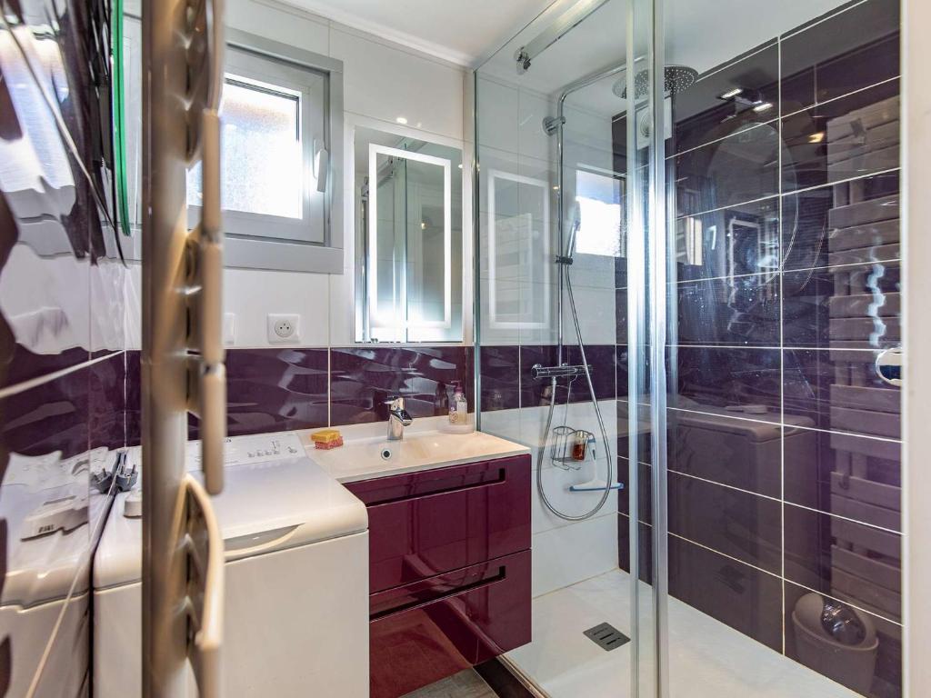 Appartement T3 avec petite terrasse, 2 chambres, parking à Cauterets - FR-1-401-313 - 4