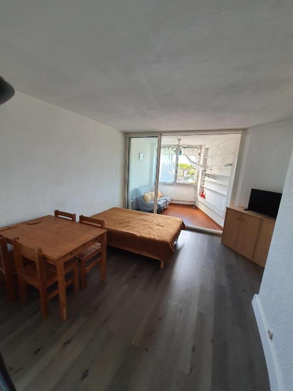 Studio 54233, Port Camargue, Piscine, WiFi, Parking, 2 personnes - 2