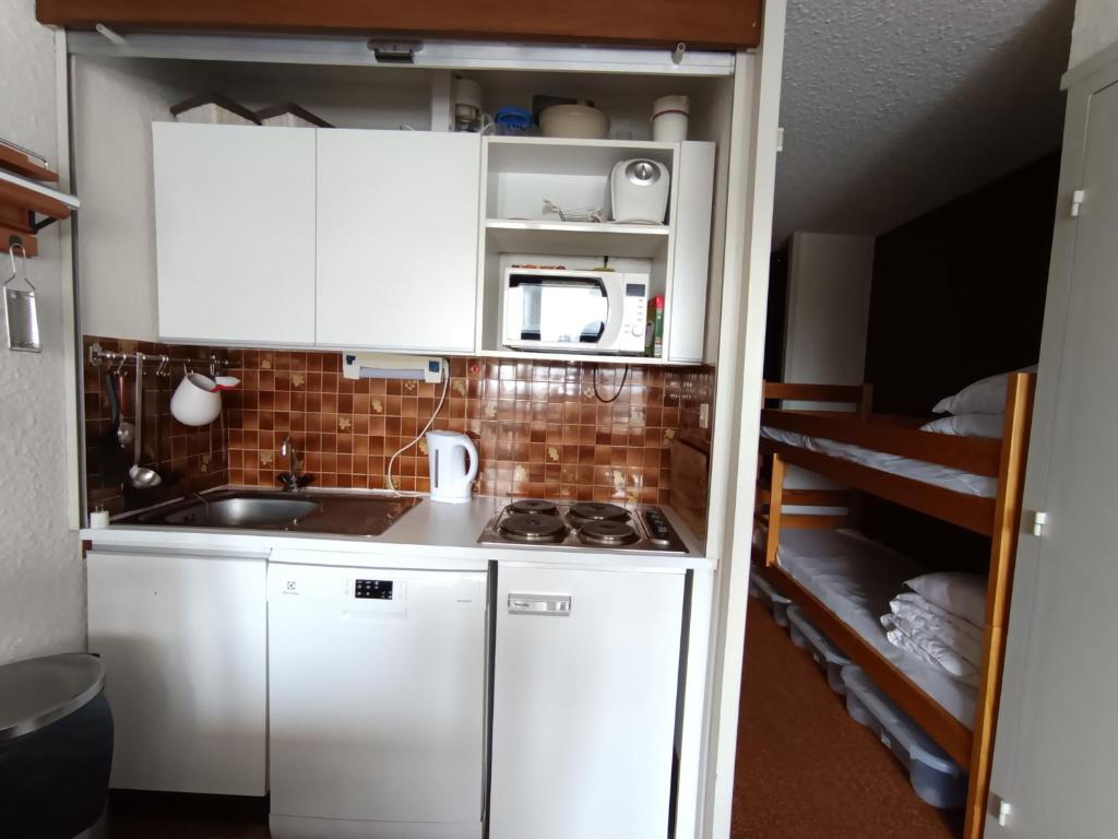 Studio ski aux pieds 22m², animaux acceptés, avec parking - FR-1-445-85 - 3