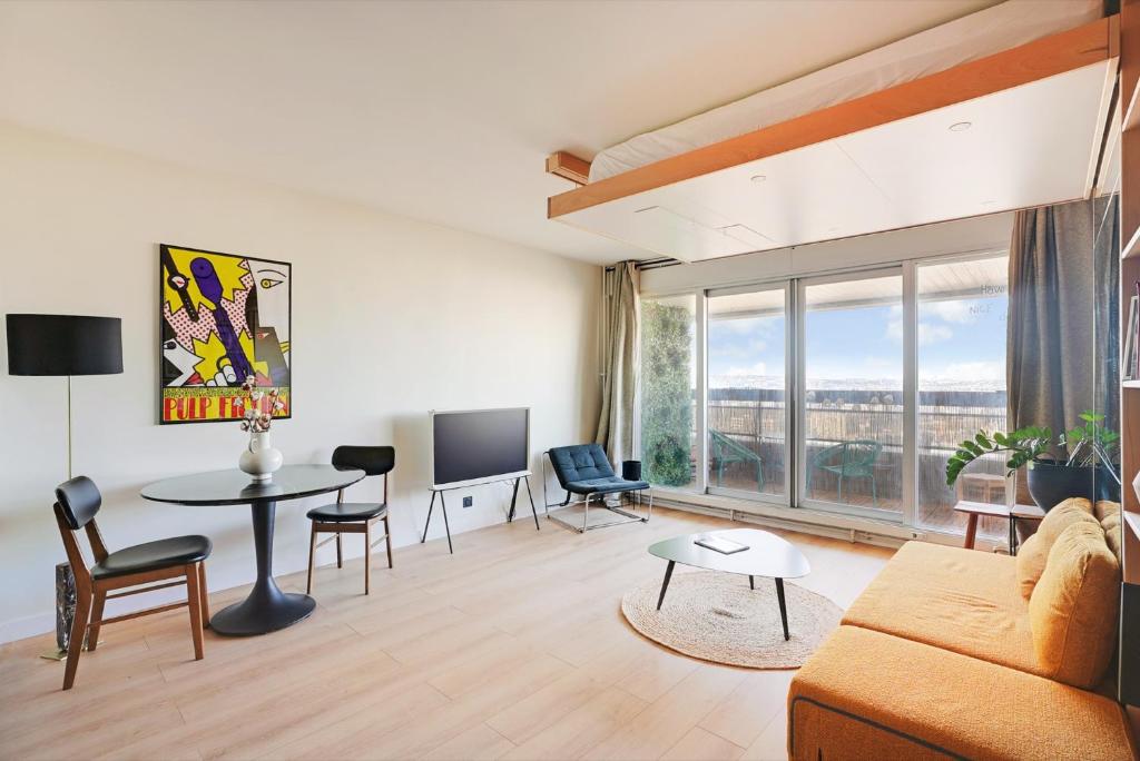 Studio refait à neuf avec balcon et vue sur la Seine - bail mobilité - 4