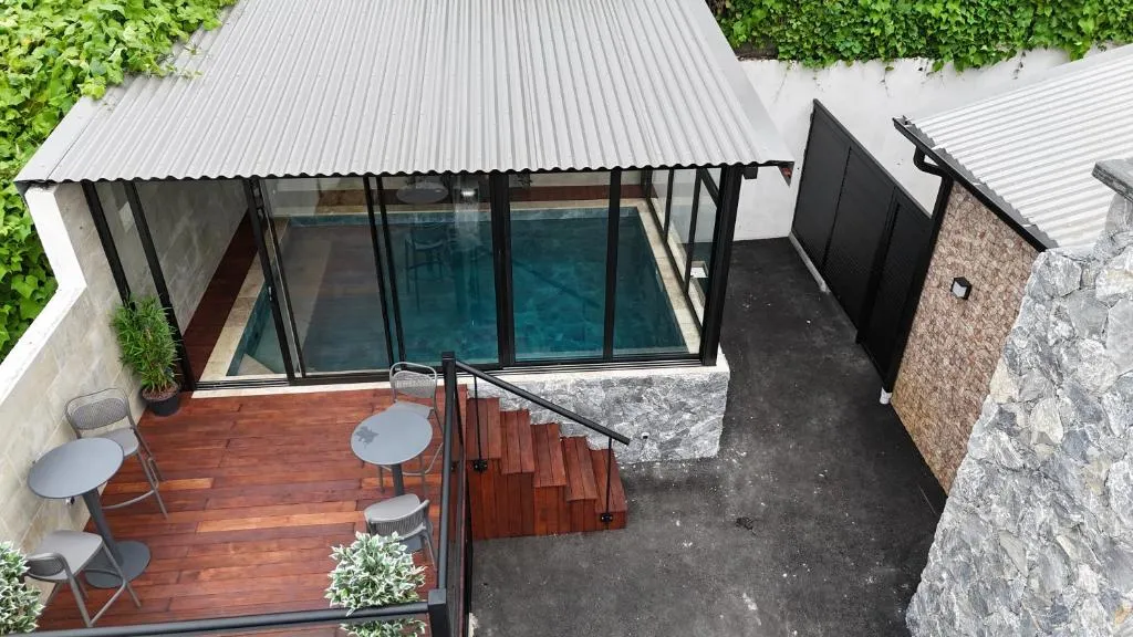 Chalet 3 romantique avec jacuzzi, hotel v destinaci Saint-Louis