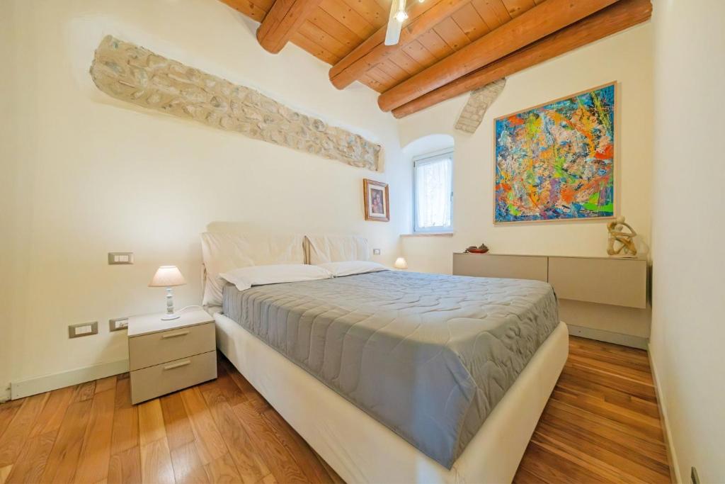 ApartmentsGarda - Borgo Garibaldi - 5