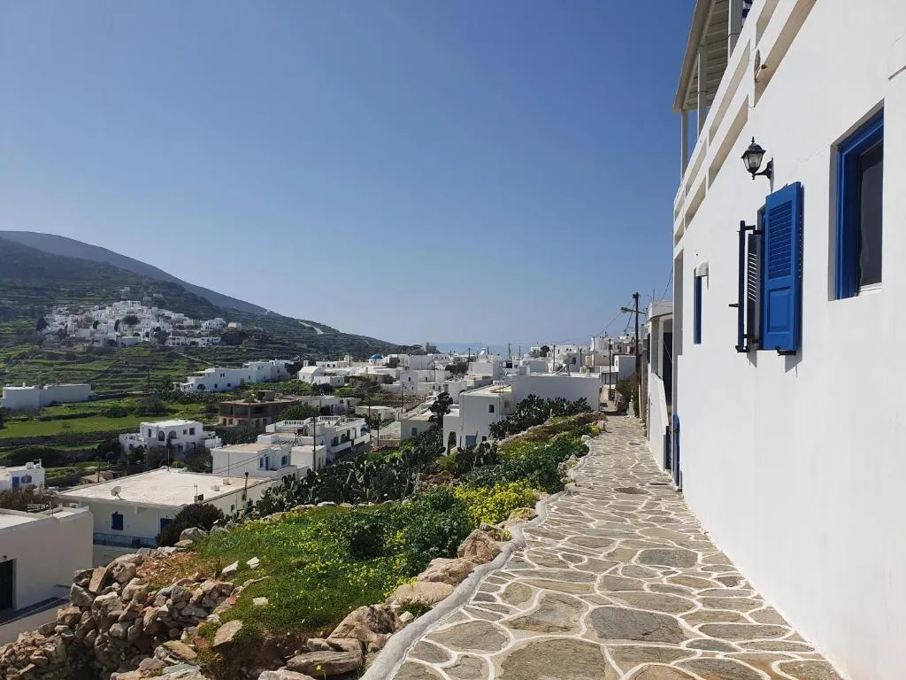 Aeon Blue, hotel in Síkinos