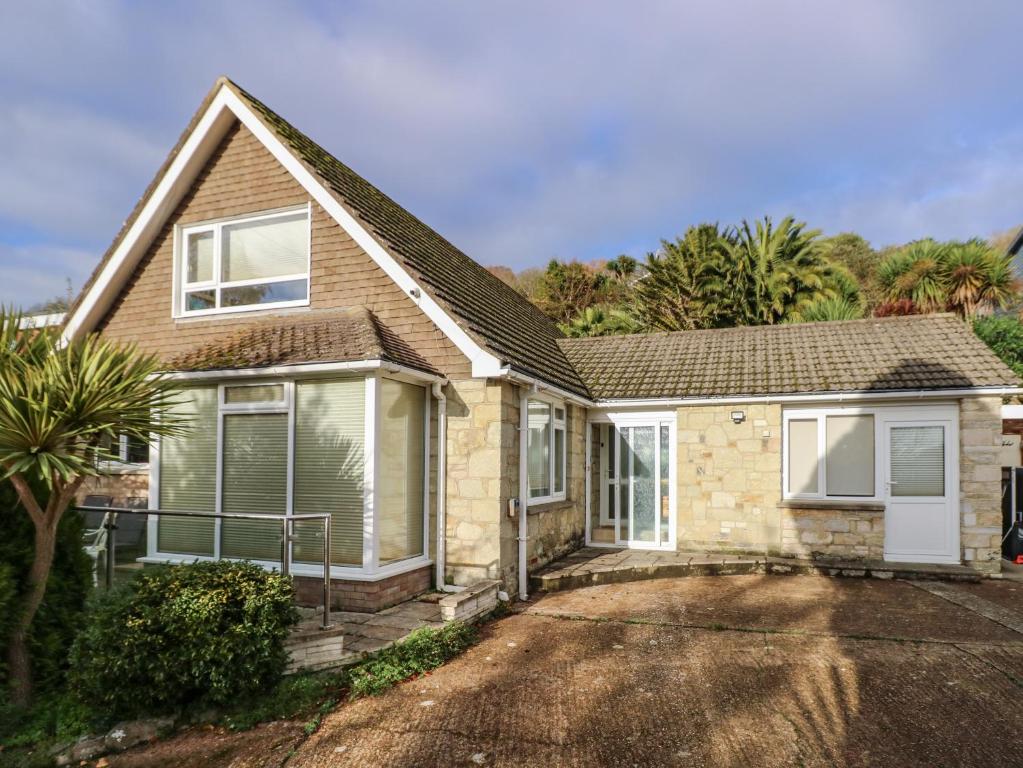 Tall Timbers, Ventnor