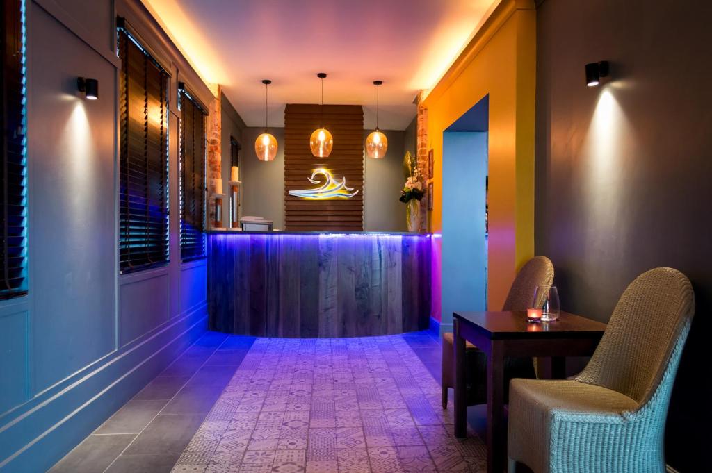 Lobby, Ocean Beach Hotel & Spa - OCEANA COLLECTION in Bournemouth