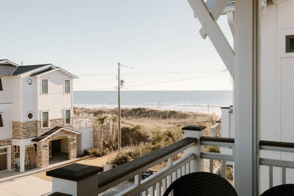 Fins to the Wright, Wrightsville Beach