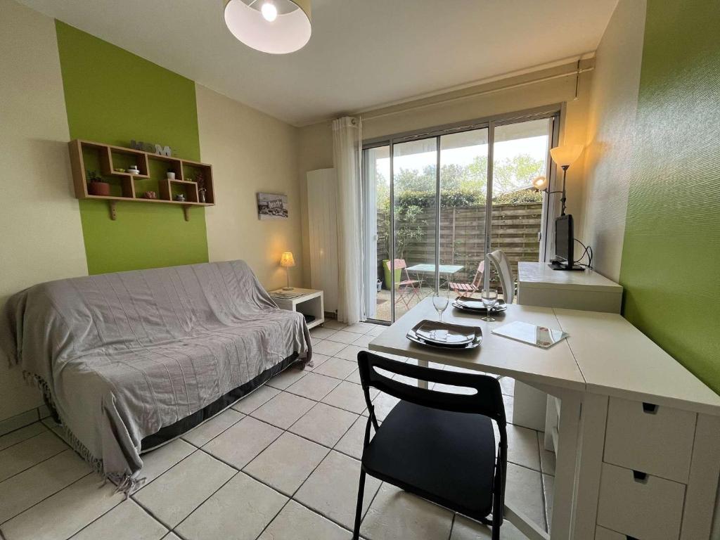 STUDIO La Rochelle - LR930-001 - 3