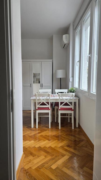 Apartment Major - 2
