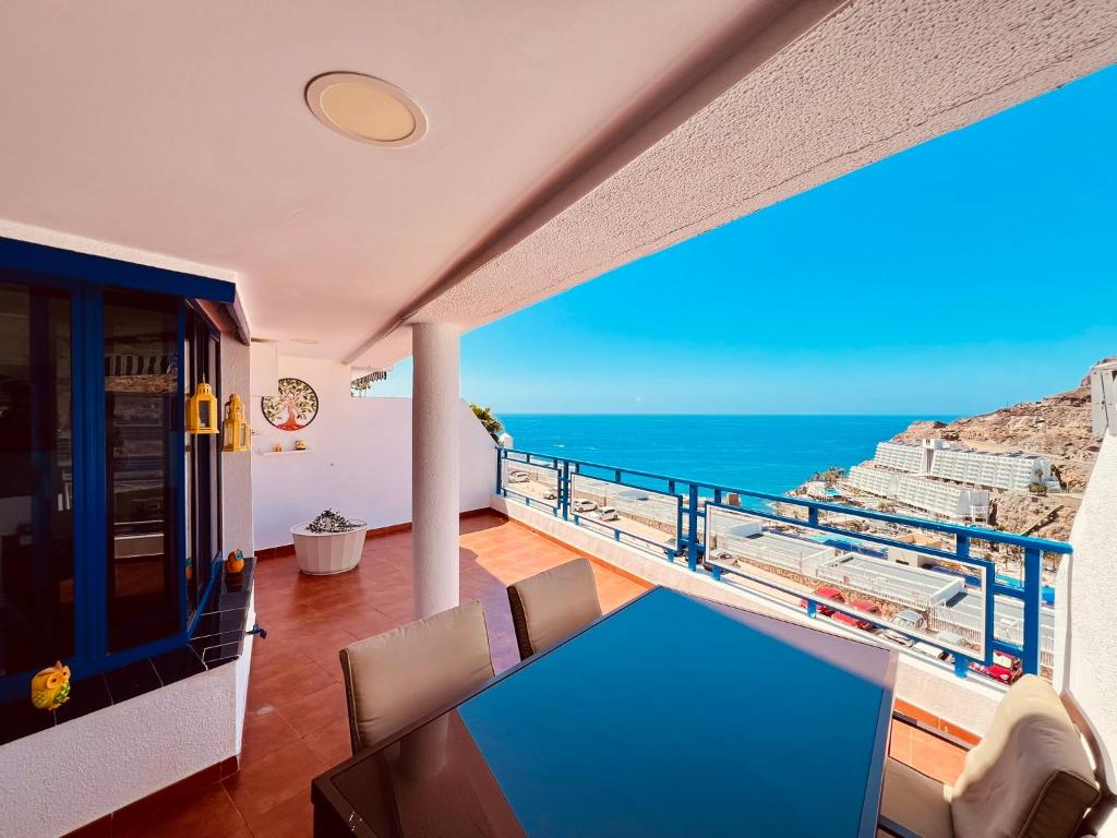 Sunset Taurito, Taurito