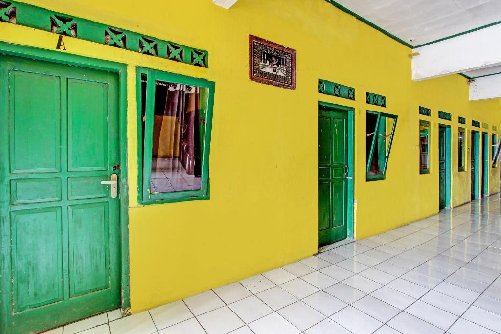 Hotel Indah Arum