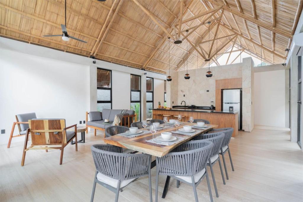 Luxury Villa TOH 5 with Private Pool - 5