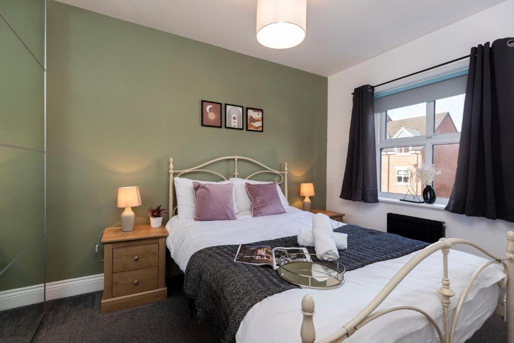 *Discounts/Contractors/WIFI/Free Parking/Smart TV, Gateshead