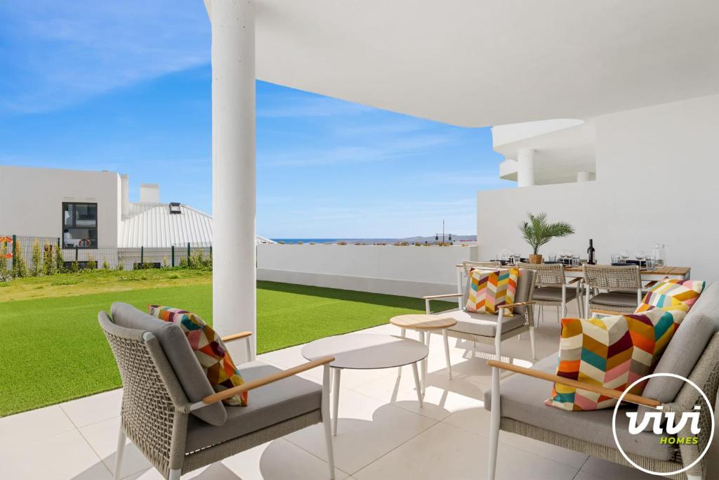 VIVI Homes - Julicasa - pool - big garden - terrace - 5