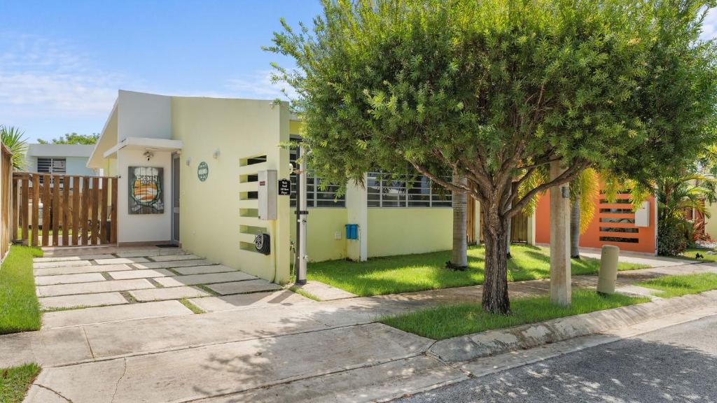 Casa Isabel at Puerto Bahia steps from the Beach, Rincón