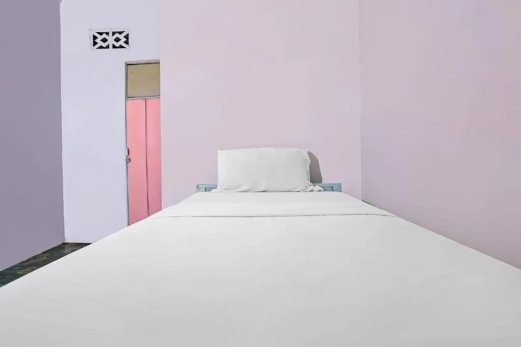 SPOT ON 92421 City Kost Syariah，位于邦加槟港的酒店