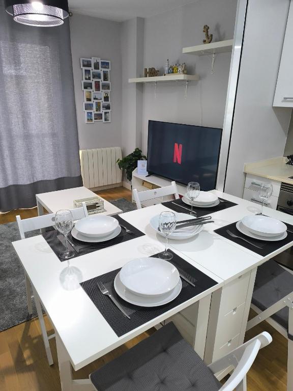 El Piso de Montse - Torre de Hércules - By Welcome to Coruña Homes - 5