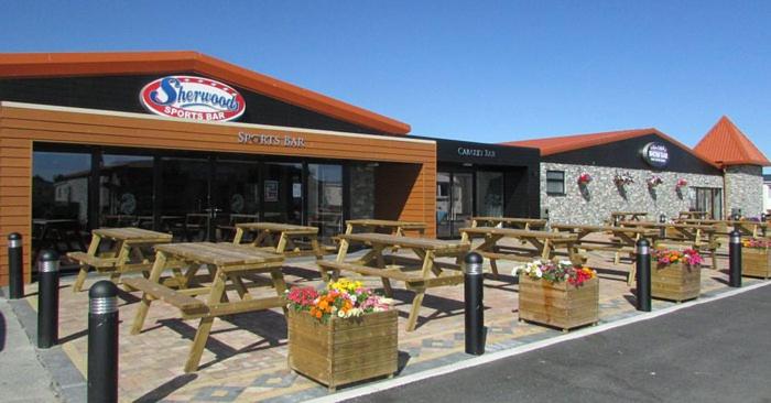 Caravan - 3 Bedrooms, Sleeps 8, Kinmel Bay photo 6