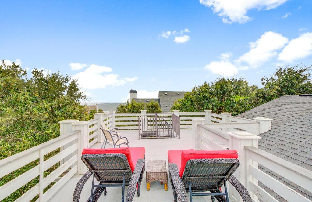 Dunecrest 11 by Wild Dunes, Ocean View Home, Isle of Palms