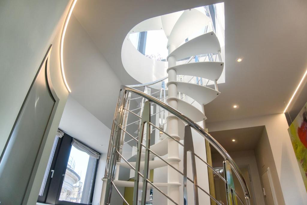 Corso Vittorio Emanuele stunning Penthouse - Exclusive living in Milan - 4