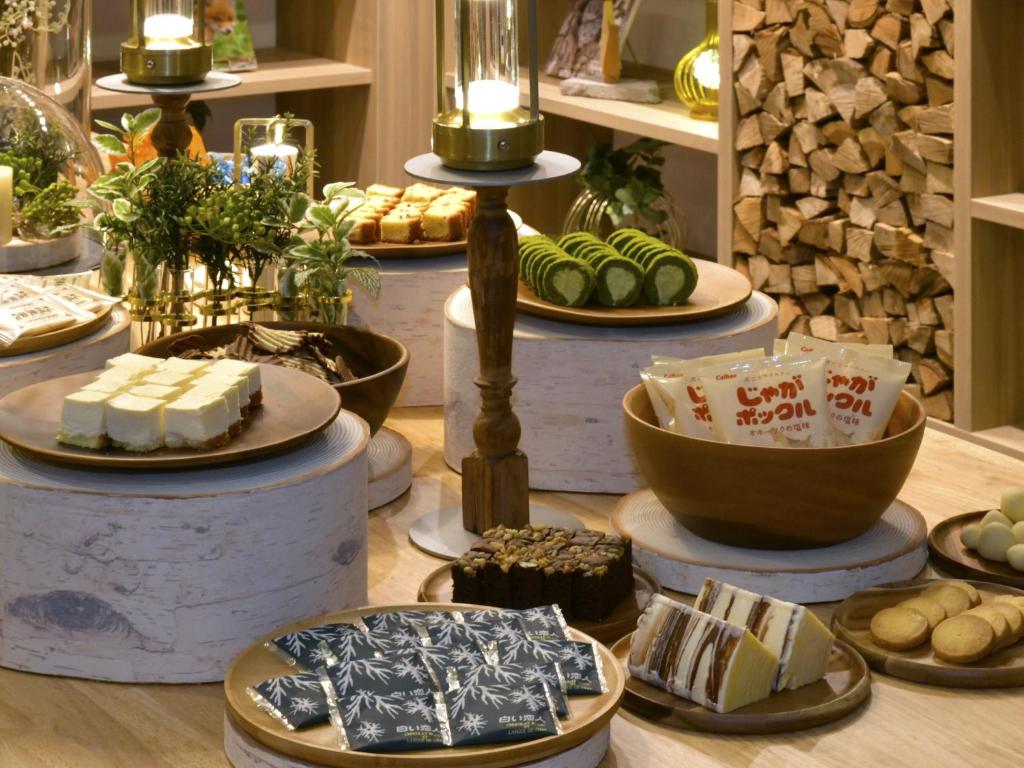 Shared lounge/TV area