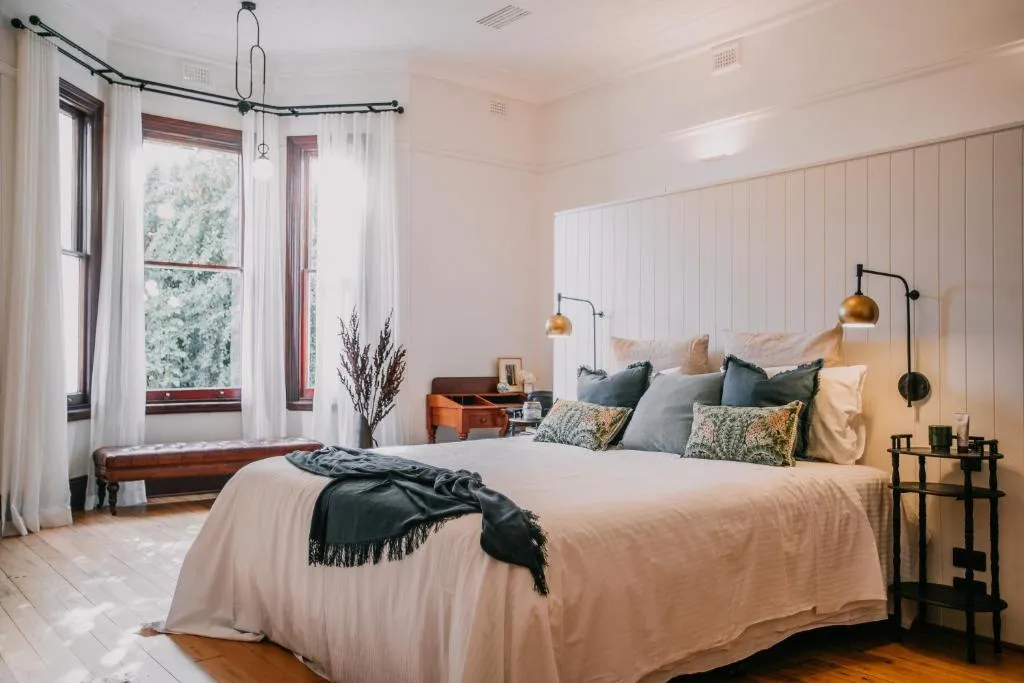 Littlebourne Guest House，位于巴瑟斯特的酒店