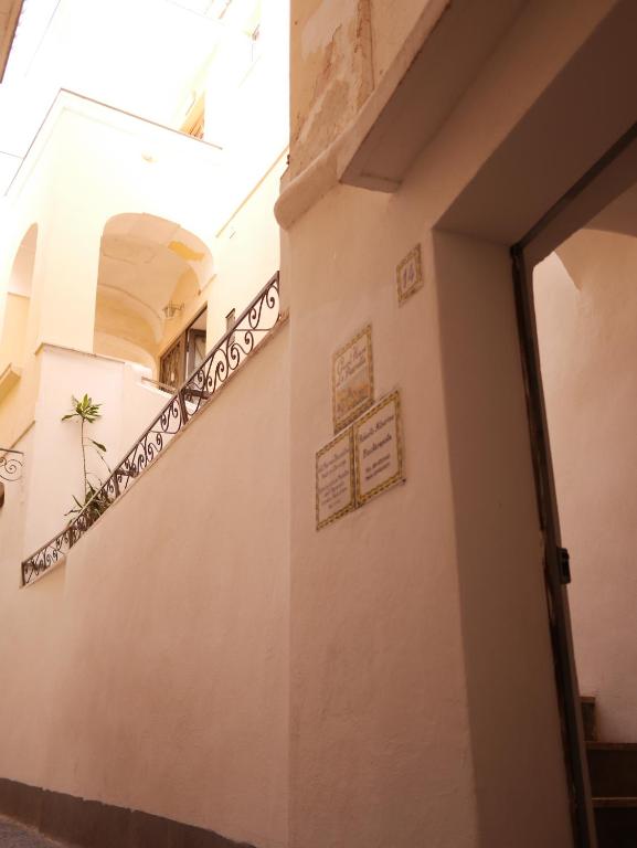 Guest House La Piazzetta - 4