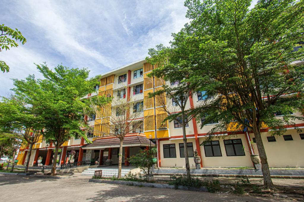 OYO ライフ 93405 モントン アレ レジデンス (OYO Life 93405 Montong Are Residence) エントランス