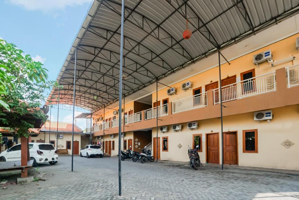 Facilities, Hotel O Hidayah Homestay Syariah in Surabaya