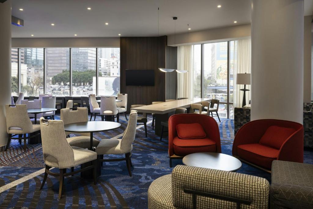 Bar/lounge